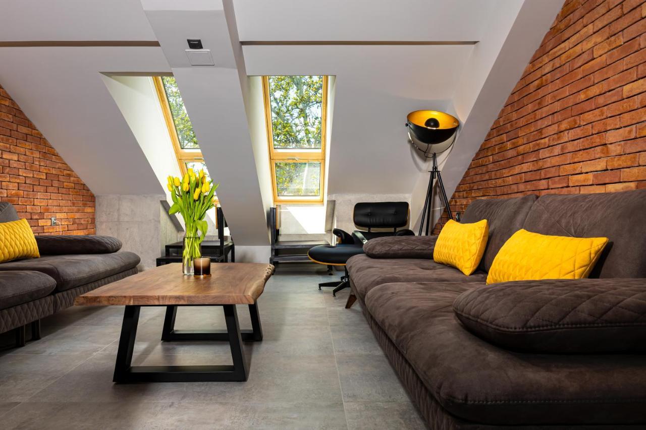 Industrial-Style 2Bd Loft With Parking Spot By Flat Mаnager Apartment Plovdiv Exterior photo